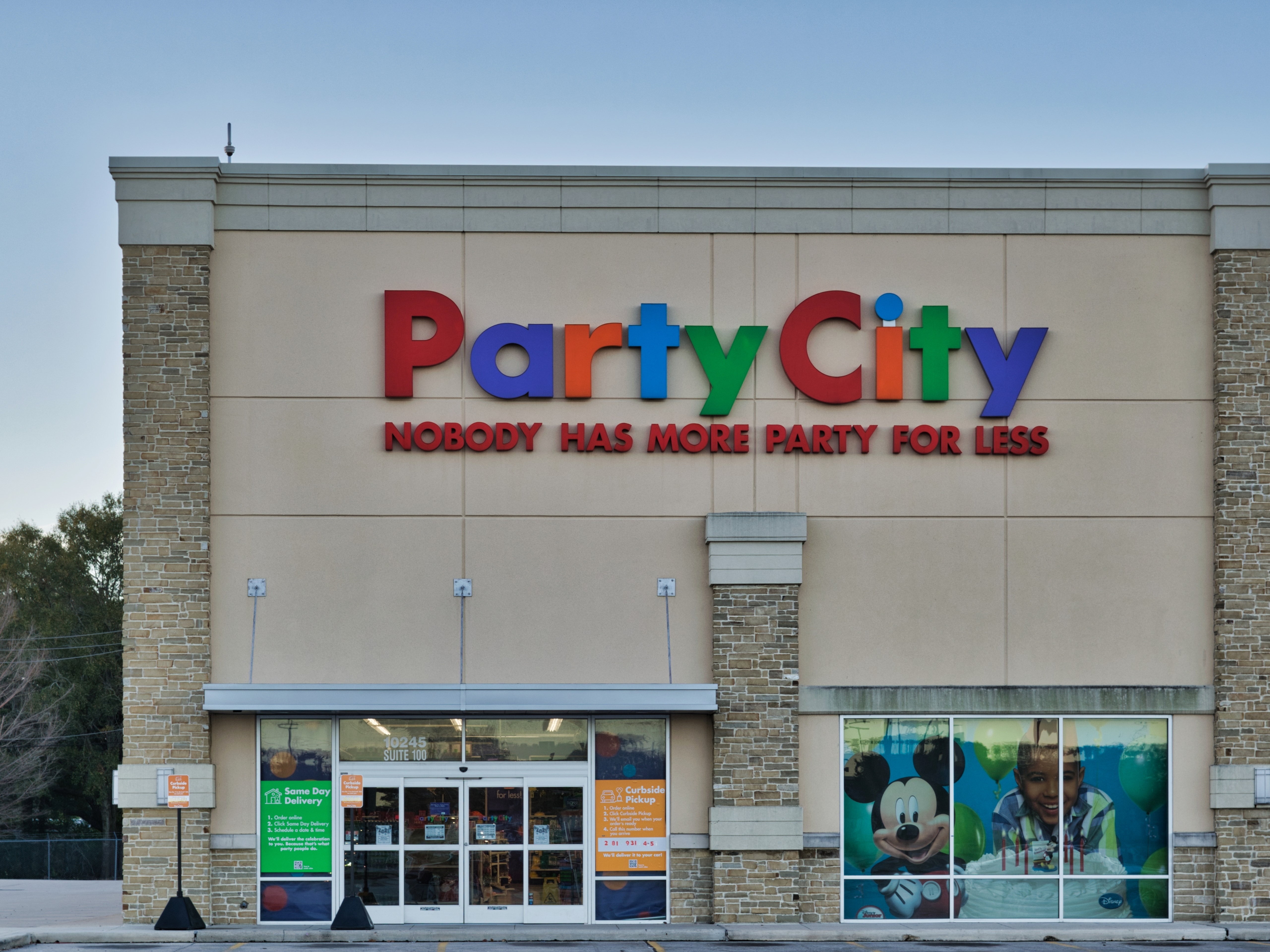 suizo siete y media Alivio Party City - Undervalued 2022 Reopening Play (NYSE:PRTY) | Seeking Alpha
