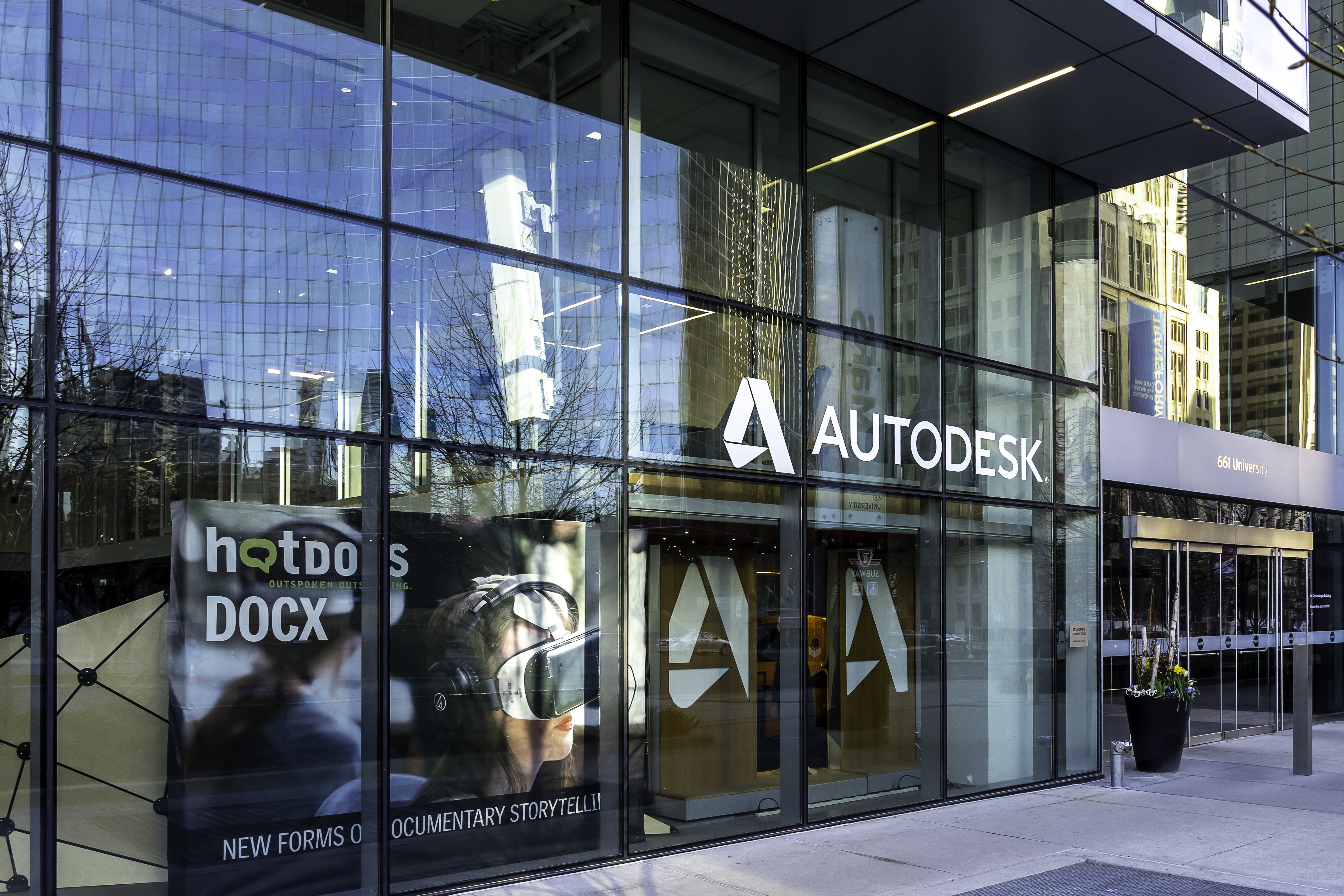 Autodesk Stock Can Outperform - Attractive Valuation (NASDAQ:ADSK ...