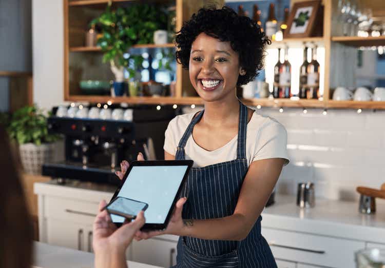 Providing top service, from the cash register to the kitchen