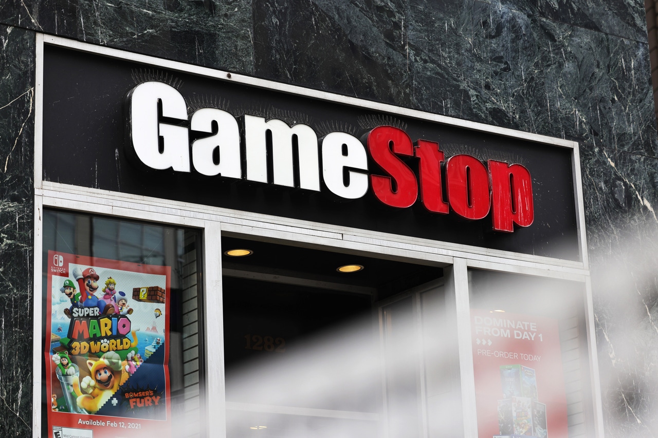 GameStop Q3 Earnings: There Is No Short Squeeze Coming (NYSE:GME) | Seeking  Alpha