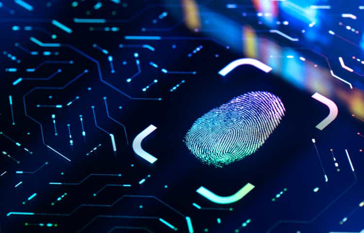 Ujjlenyomat biometrikus hitelesítési gomb. Digitális biztonsági koncepció