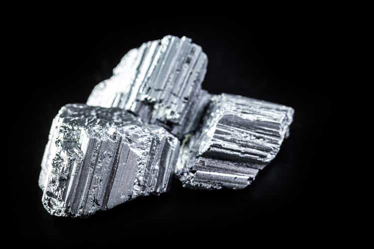 Erbium is a chemical element with the symbol Er, part of the group of rare earths, metallic additive or neutron absorber