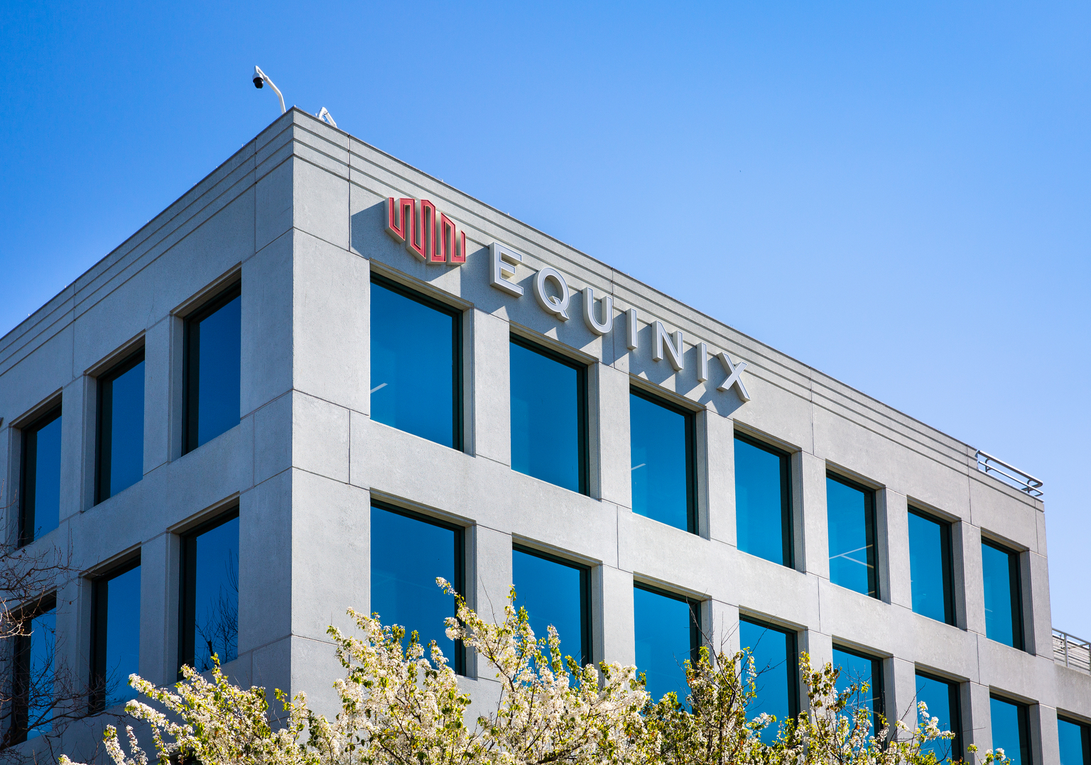 Equinix: A Solid REIT With The Longest Growth Streak In The S&P 500 ...