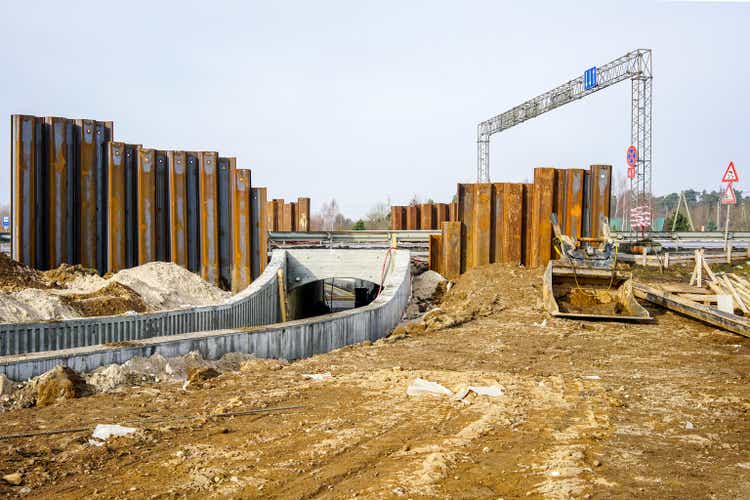 construction of a pedestrian tunnel under the highway
