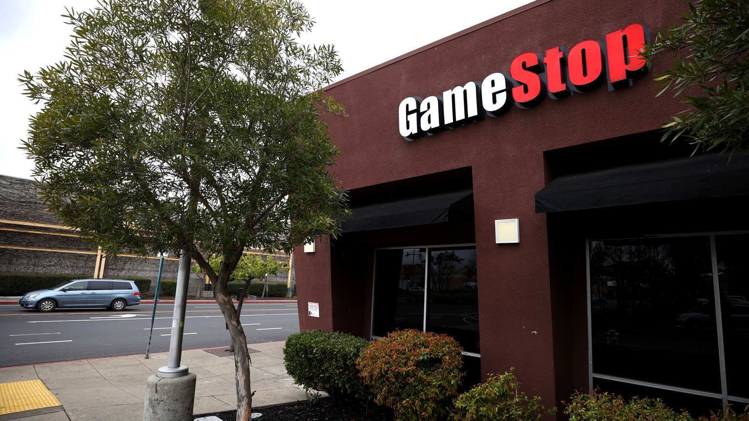 GameStop 4-For-1 Stock Split: What Investors Need To Know (NYSE:GME) |  Seeking Alpha