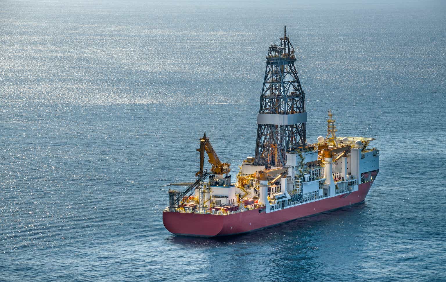 Transocean Continues To Face Challenges With Profitability (NYSE:RIG)