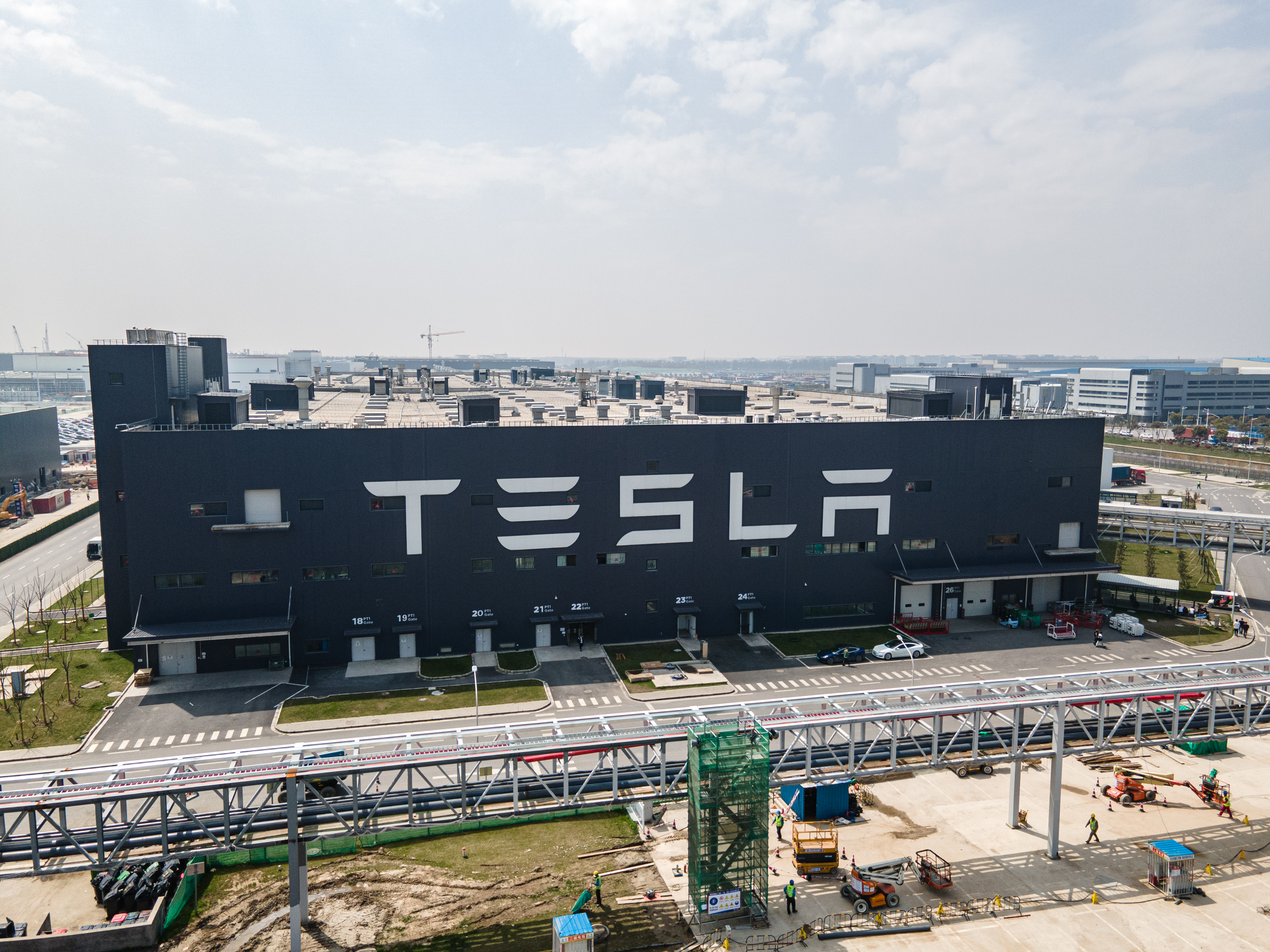 Buy or Sell  shares? Tesla: Ignore Sensationalist Production Declines, Worry About This Instead