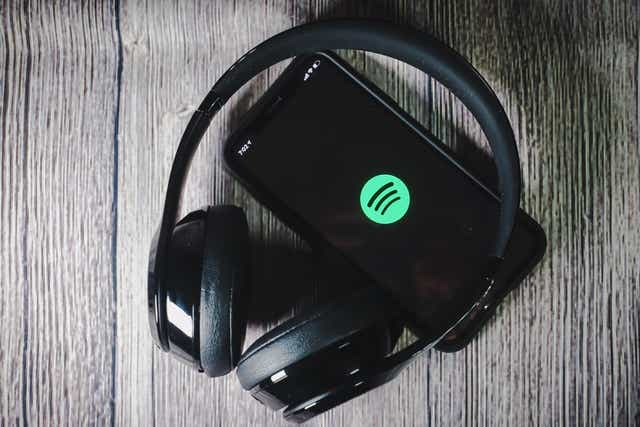 Spotify Pursuing Song-remix Features Popular On Social Media - Wsj 