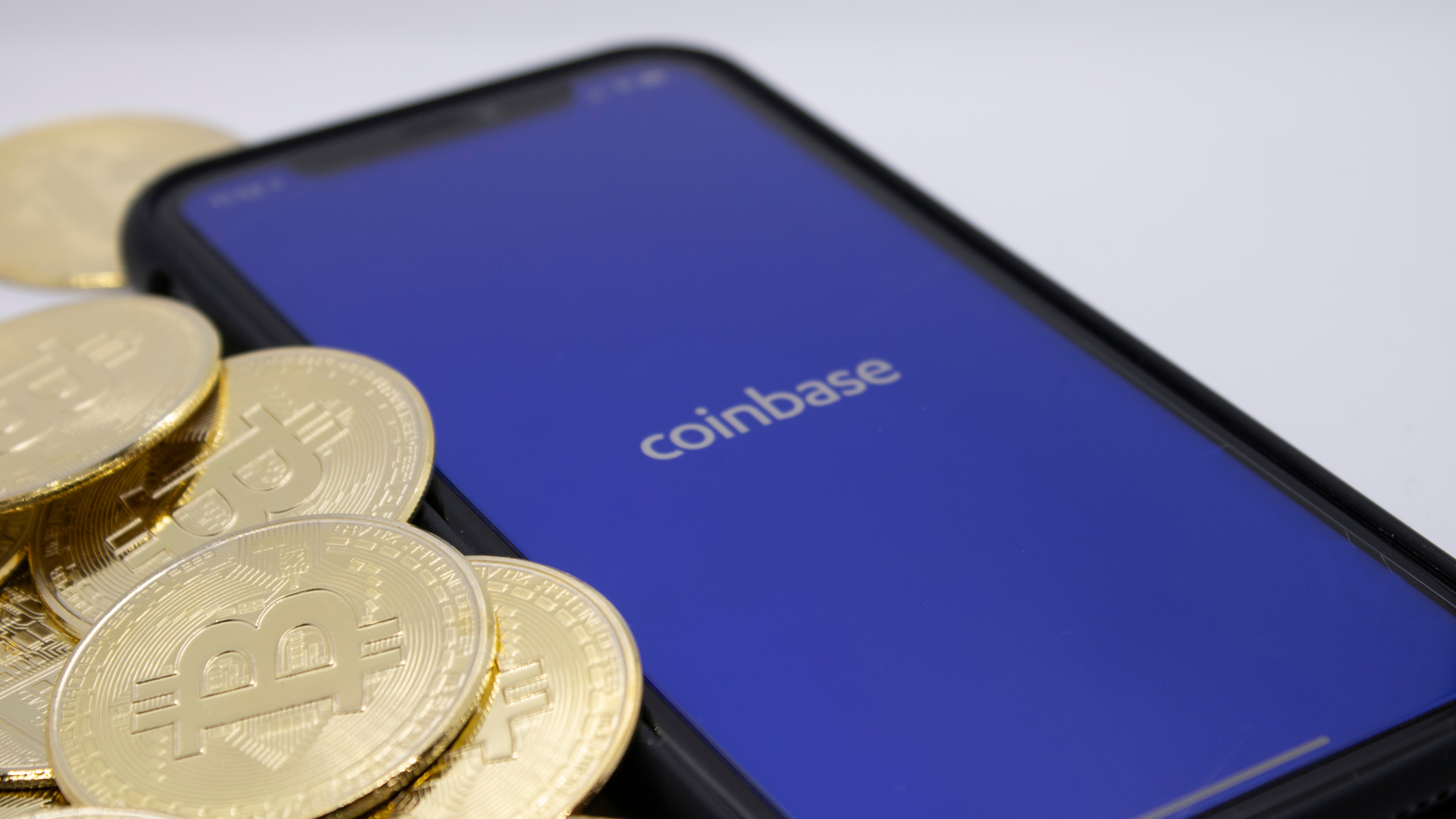 Is Coinbase Stock A Better Investment Than Bitcoin? (NASDAQ:COIN) | Seeking  Alpha