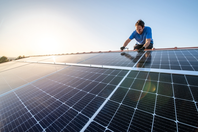 Duke Energy foresees delays to renewable projects from solar panel probe (NYSE:DUK) - Vimarsana News