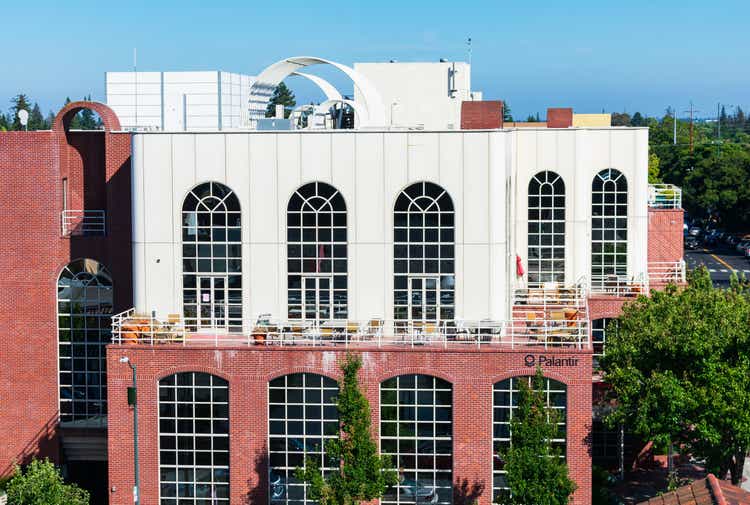 Palantir Technologies headquarters campus exterior view in Silicon Valley. - Palo Alto, California, USA - 2019