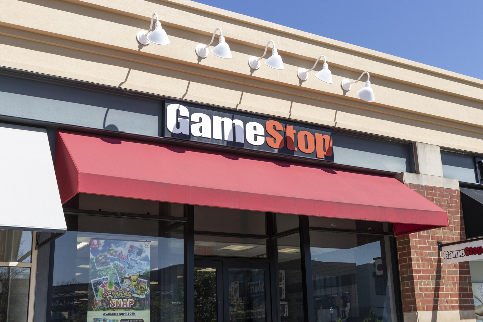 GameStop: The Valuation Still Makes No Sense (NYSE:GME) | Seeking Alpha