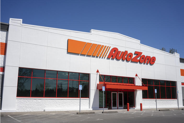 AutoZone Store