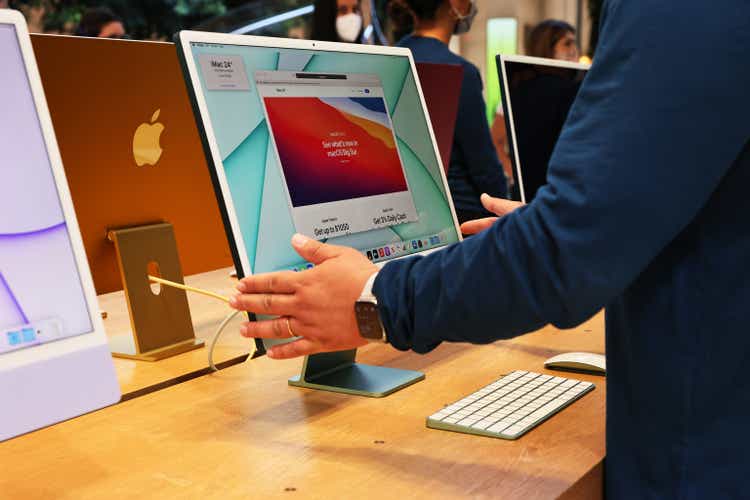 Apple Displays New Products At 5th Ave Store In New York City