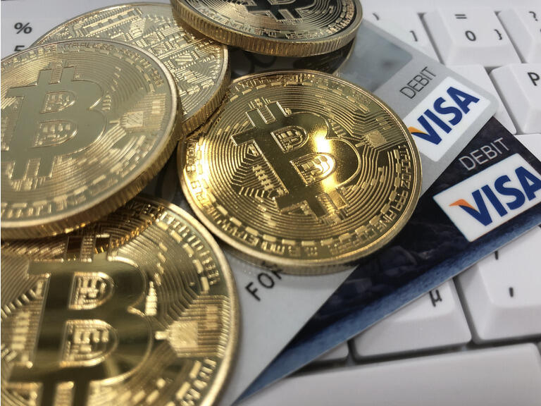 cryptocurrency linked visa card