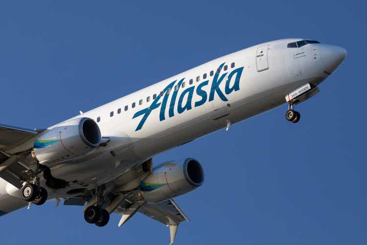 Alaska Airlines 737.