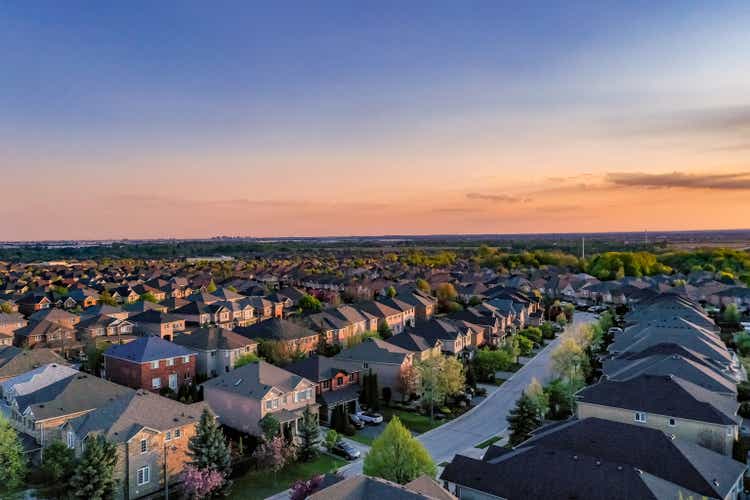 Aerial view of Residential Distratic at Major MacKenzie Dr. and Islinton Ave., detached and duplex house at Woodbridge and Kleinburg, Vaughan, Canada