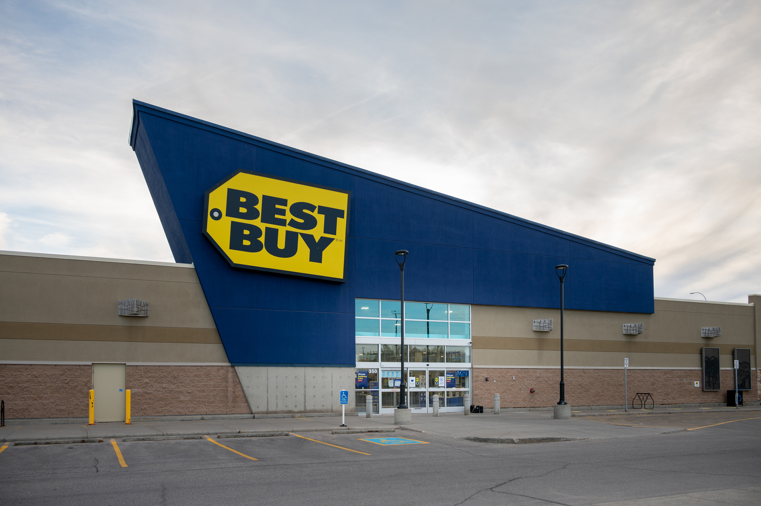 Best Buy The 5 Dividend Is Not Worth The Risk NYSE BBY Seeking Alpha   Image 1321150319 