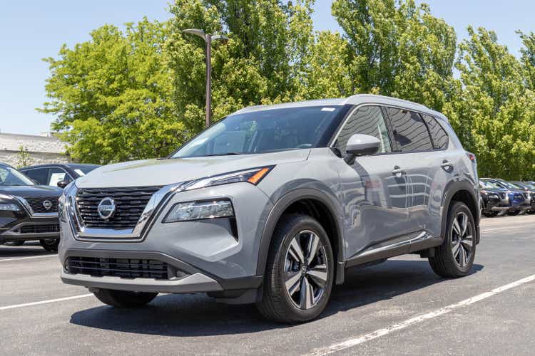 Nissan Rogue display. Nissan is part of the Renault Nissan Alliance.