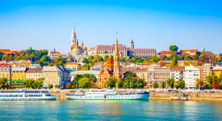 Budapest city skyline and Danube river photo, Hungary