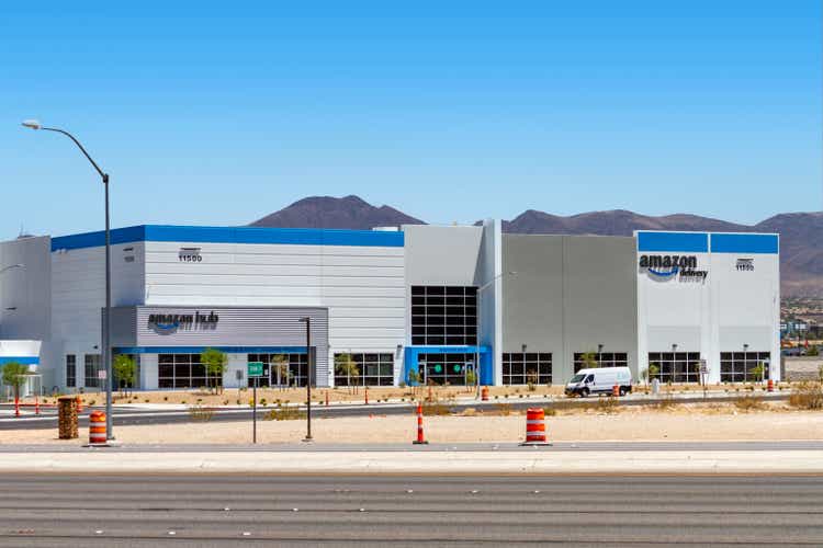 Amazon Hub and Delivery in Henderson, Nevada