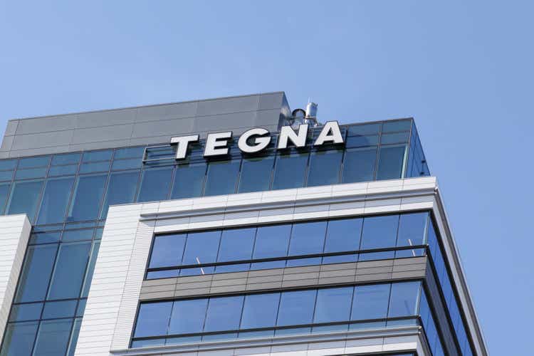 TEGNA office building in Tysons Corner, Virginia, USA.
