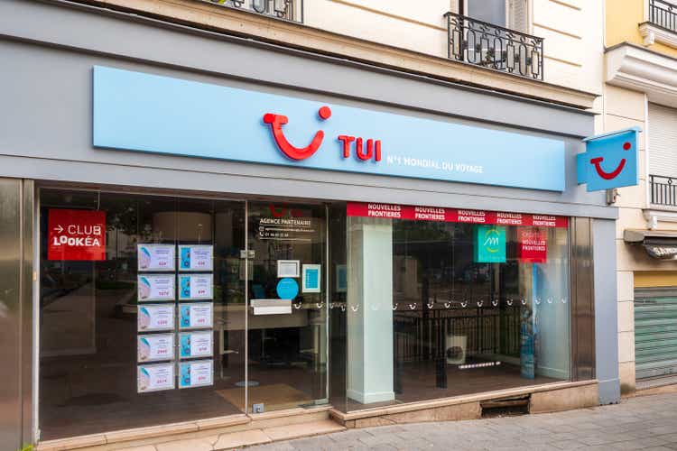 Exterior view of a TUI agency, Issy-les-Moulineaux, France