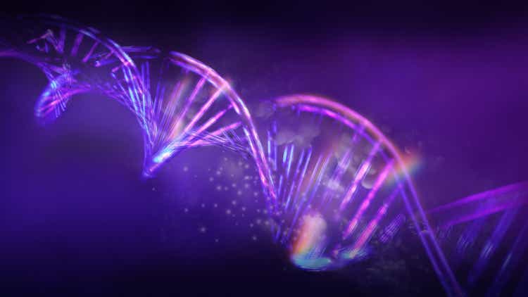 Filamenti luminosi di DNA su sfondo viola scuro, rendering 3D.