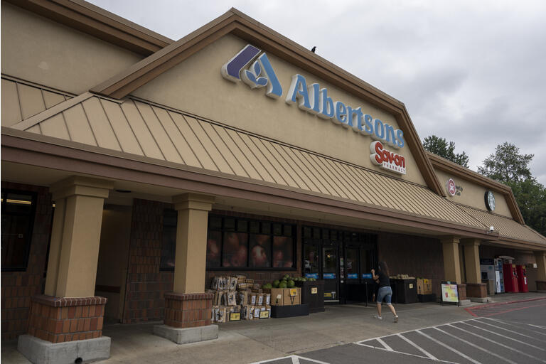 Albertsons Companies Guides For Full-year Profit Ahead Of Expectations ...