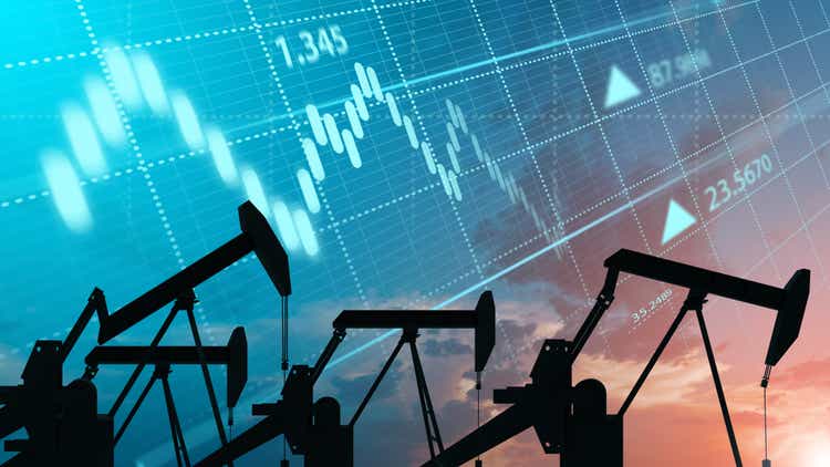 Oil export. Fuel industry. Global energy market.