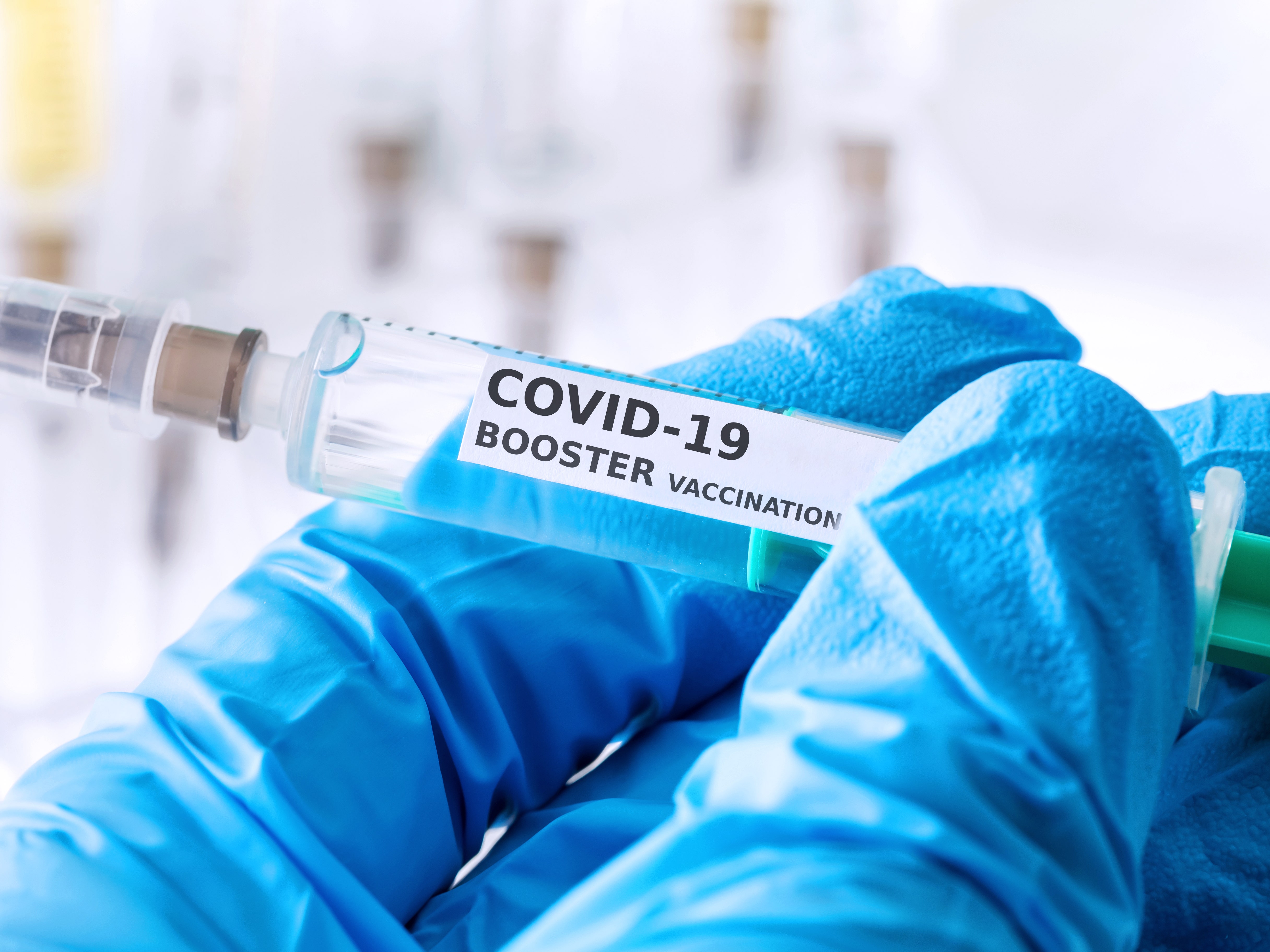 Вакцина против коронавирусной инфекции. Covid-19 вакцина. Вакцинация Covid. Прививка от коронавируса. Коронавирус вакцинация.