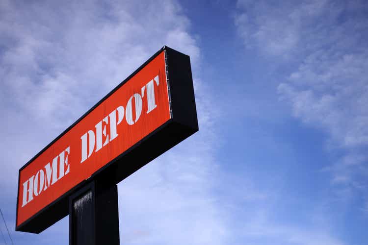 Home Depot"s Quarterly Profits Surpasses Analysts Expectations