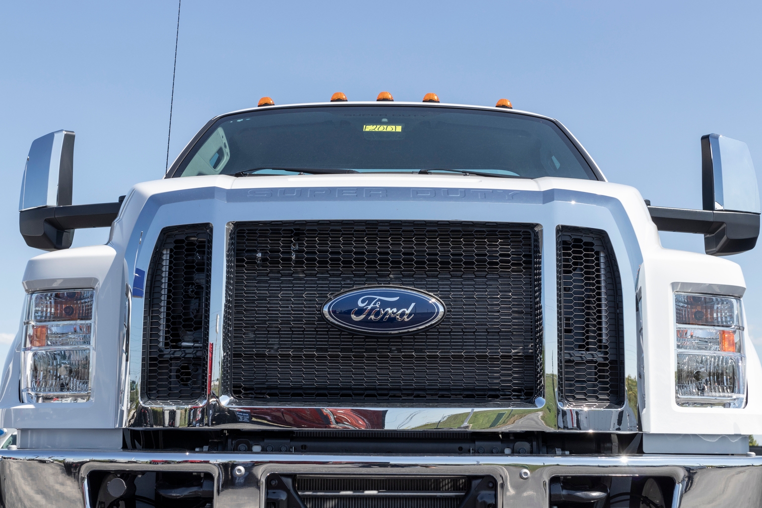 Is Ford Stock Nearing A Buying Point At Its Current Valuation? (NYSEF