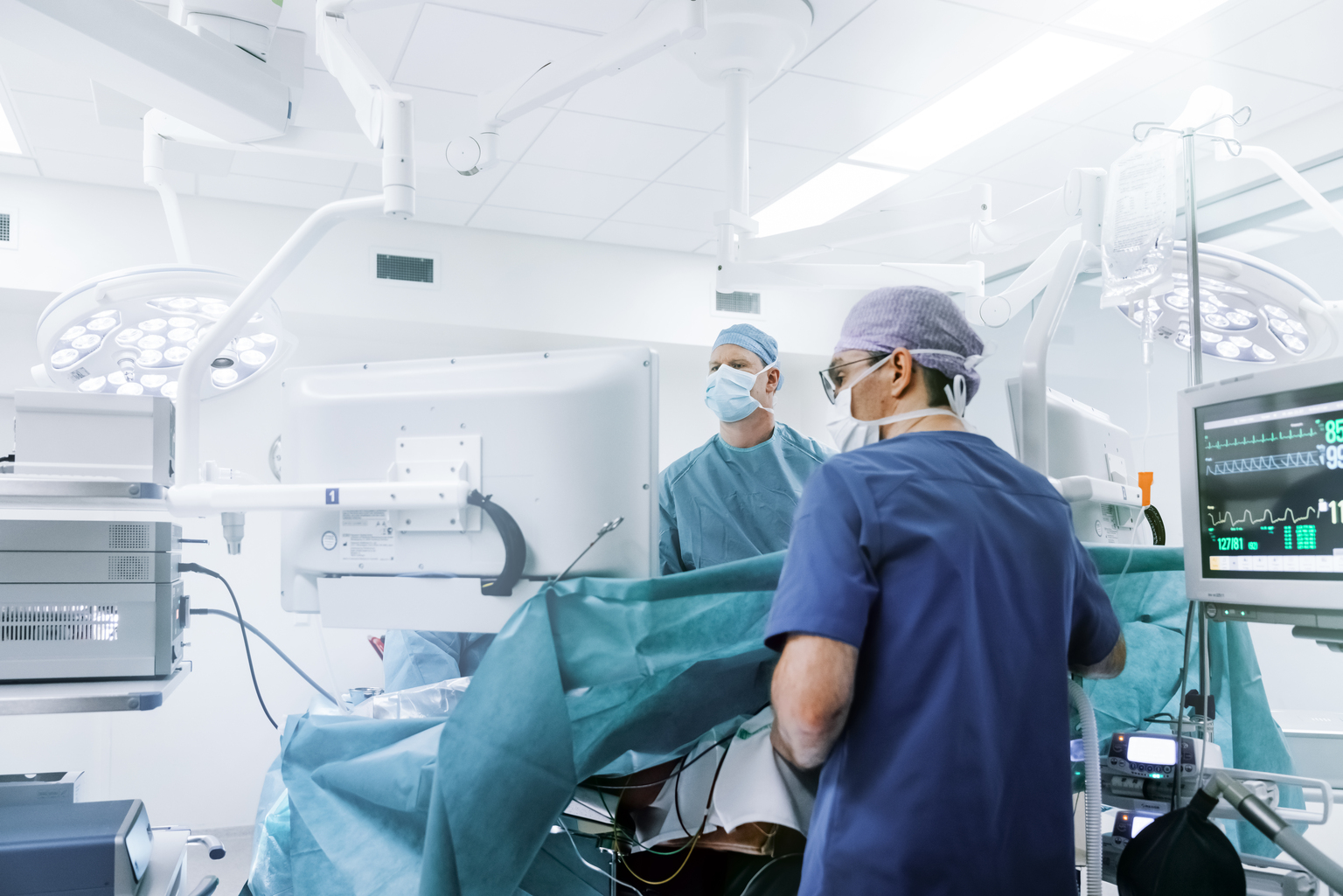 Intuitive Surgical Stock: Quite Invasive (NASDAQ:ISRG) | Seeking Alpha