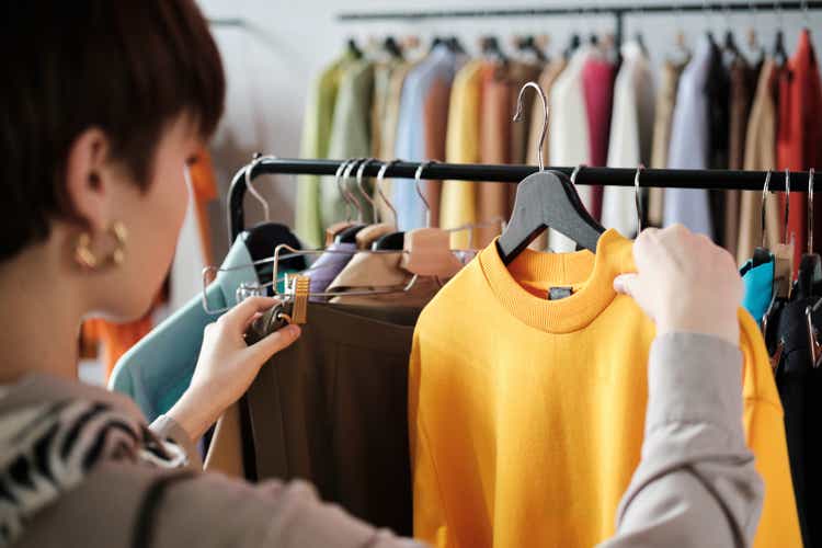 CHS: 4 Top-Rated Apparel Retail Stocks Worth Buying