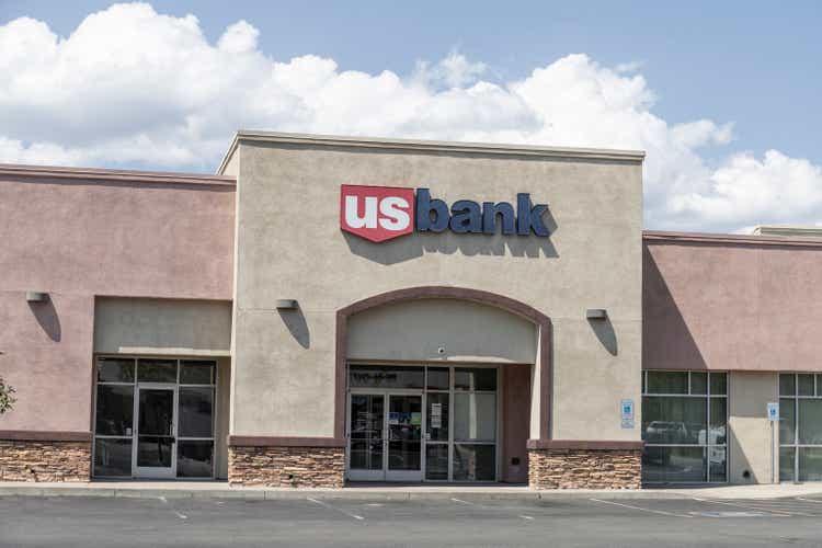 U.S. Bank and Loan branch. US Bank is ranked the 5th largest bank in the United States.