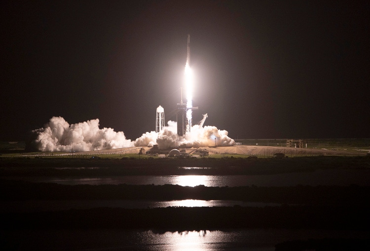 SpaceX IPO may be too big to judge broader market recovery (SPCX ...