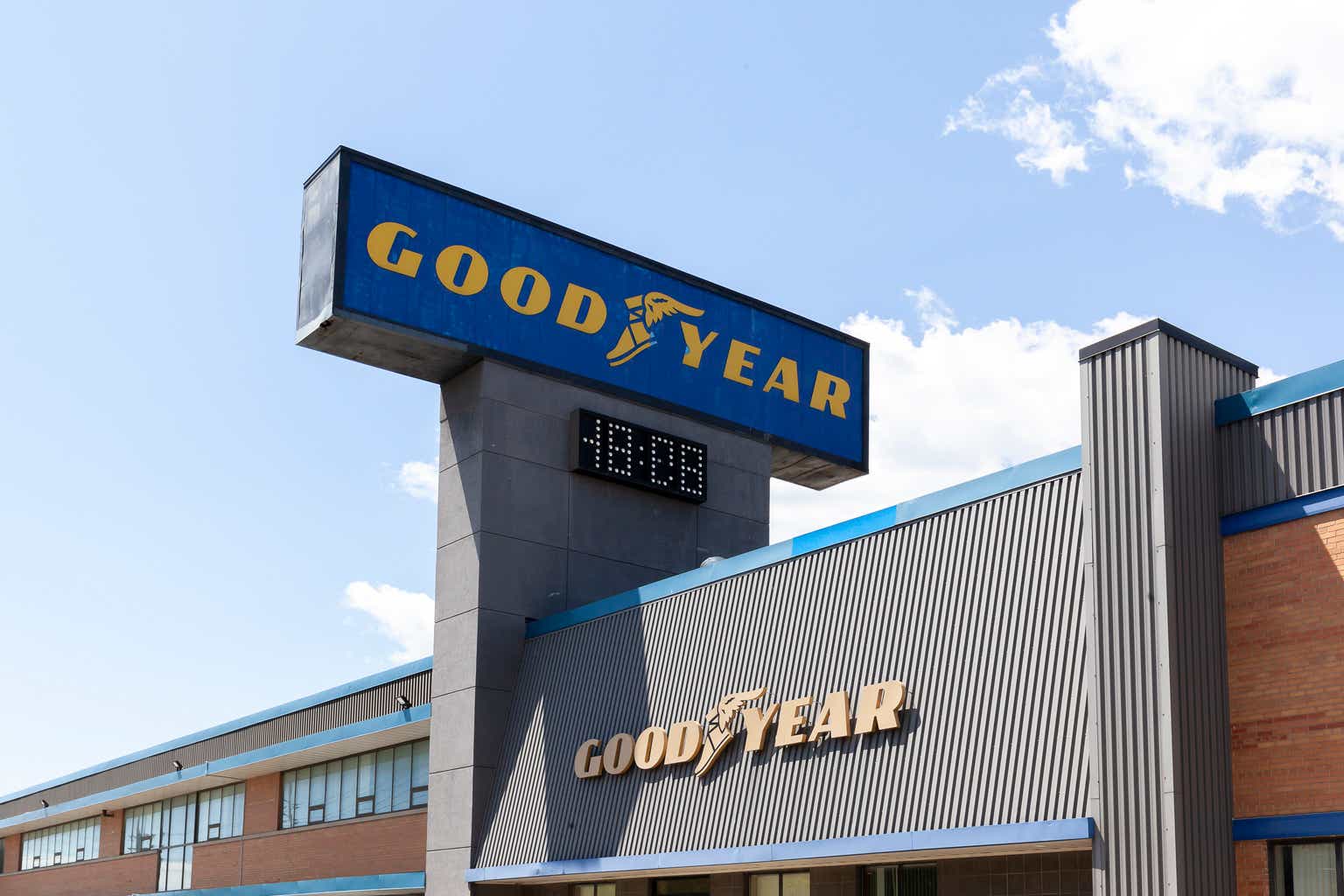 Goodyear reports growth amid continued revenue loss, low sales