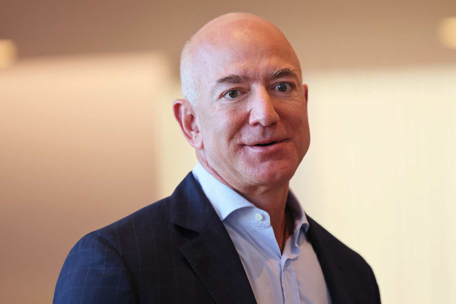 Amazon: Tariffs Will Strengthen The E-Commerce Empire