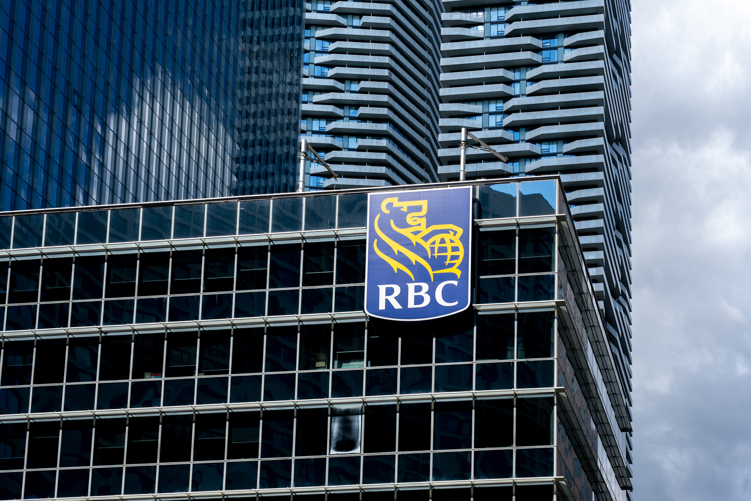 Royal Bank Of Canada: Plummeting Home Prices Could Trigger Mortgage ...