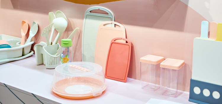 Plastic kitchen equipment