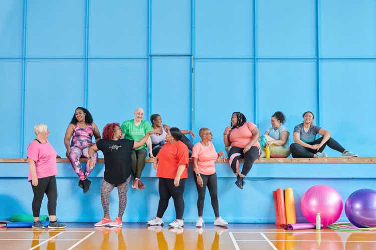 Group of friends at a fitness class