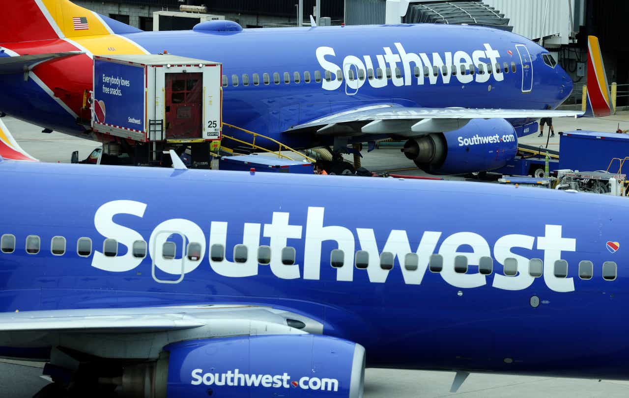 Pilots with Southwest Airlines approve strike authorization Seeking Alpha