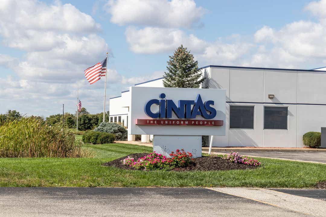 Cintas purchase of UniFirst would be accretive - analyst (CTAS:NASDAQ ...