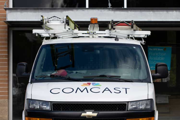 Comcast Xfinity Service Van
