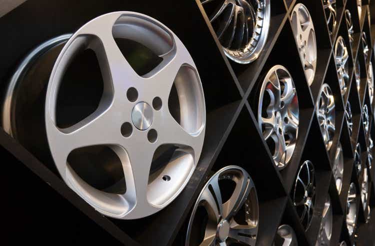 Alloy wheel