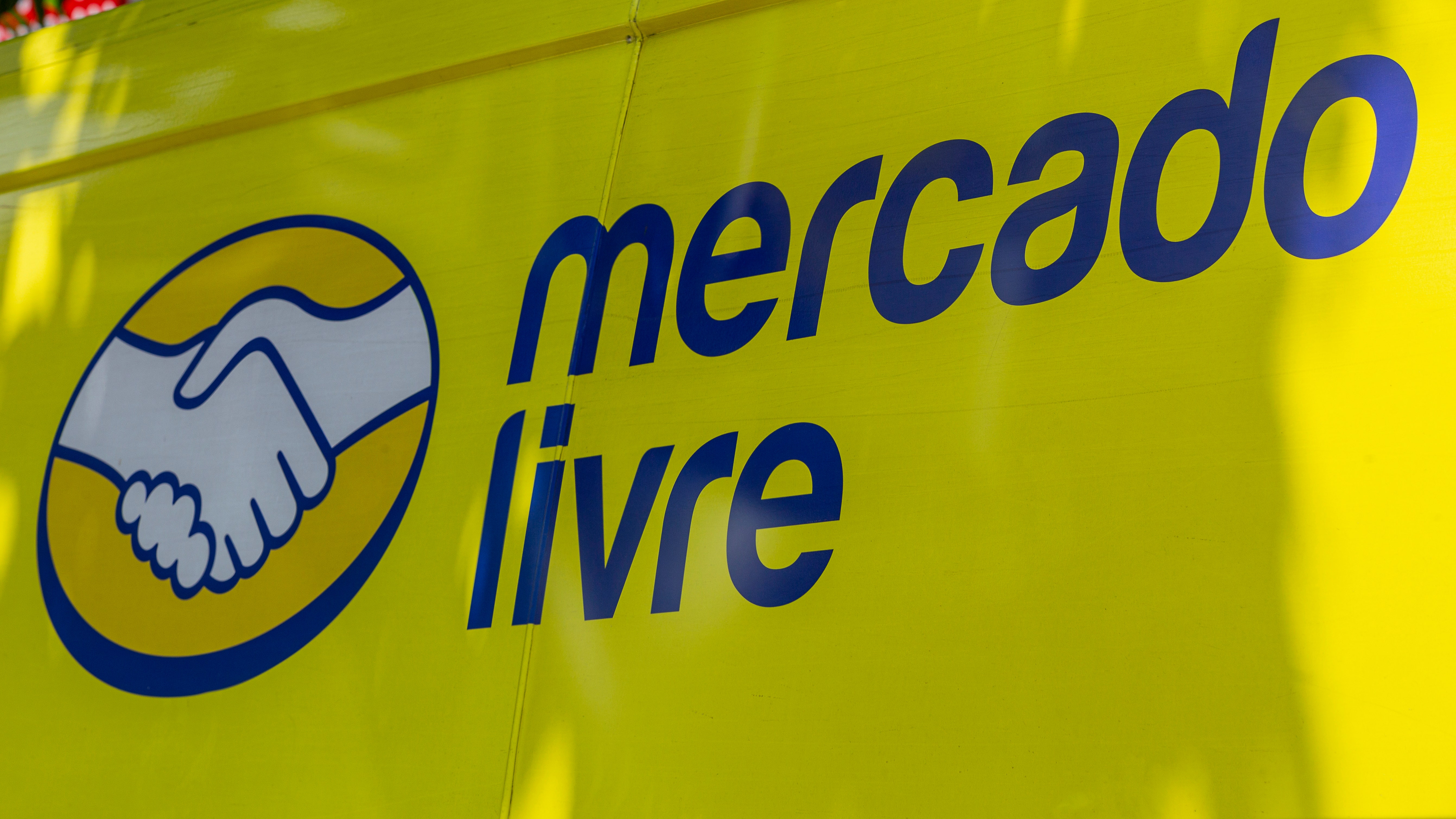 MercadoLibre: Wide Moat, Robust Growth, Expensive Price (NASDAQ:MELI)