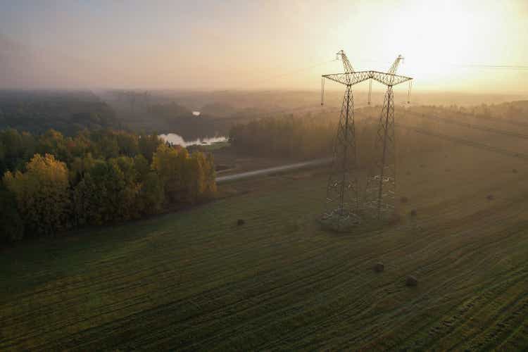 Support of a high-voltage power line in a wooded rural area