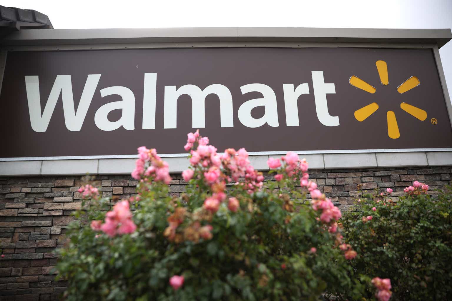 After Earnings, Is Walmart Stock a Buy, a Sell, or Fairly Valued