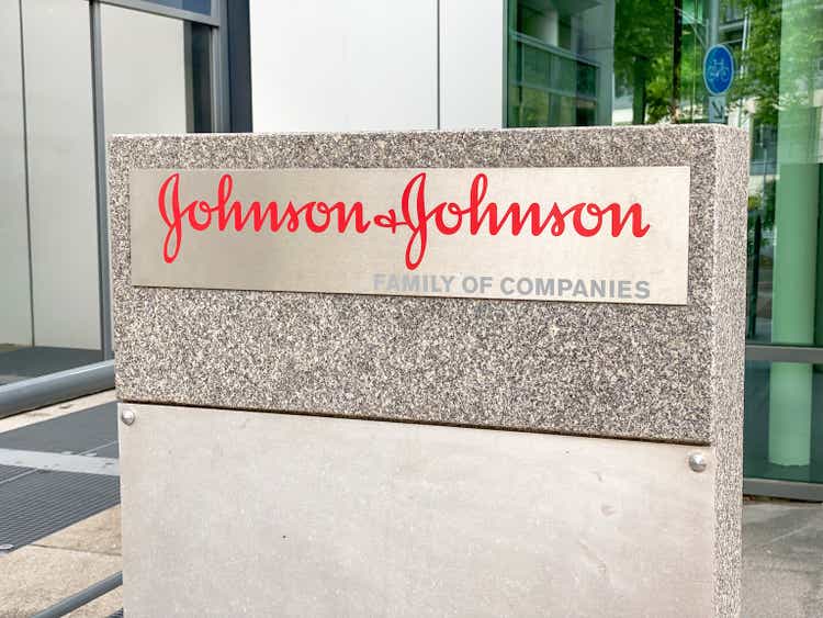 Johnson and Johnson french headquarters building entrance